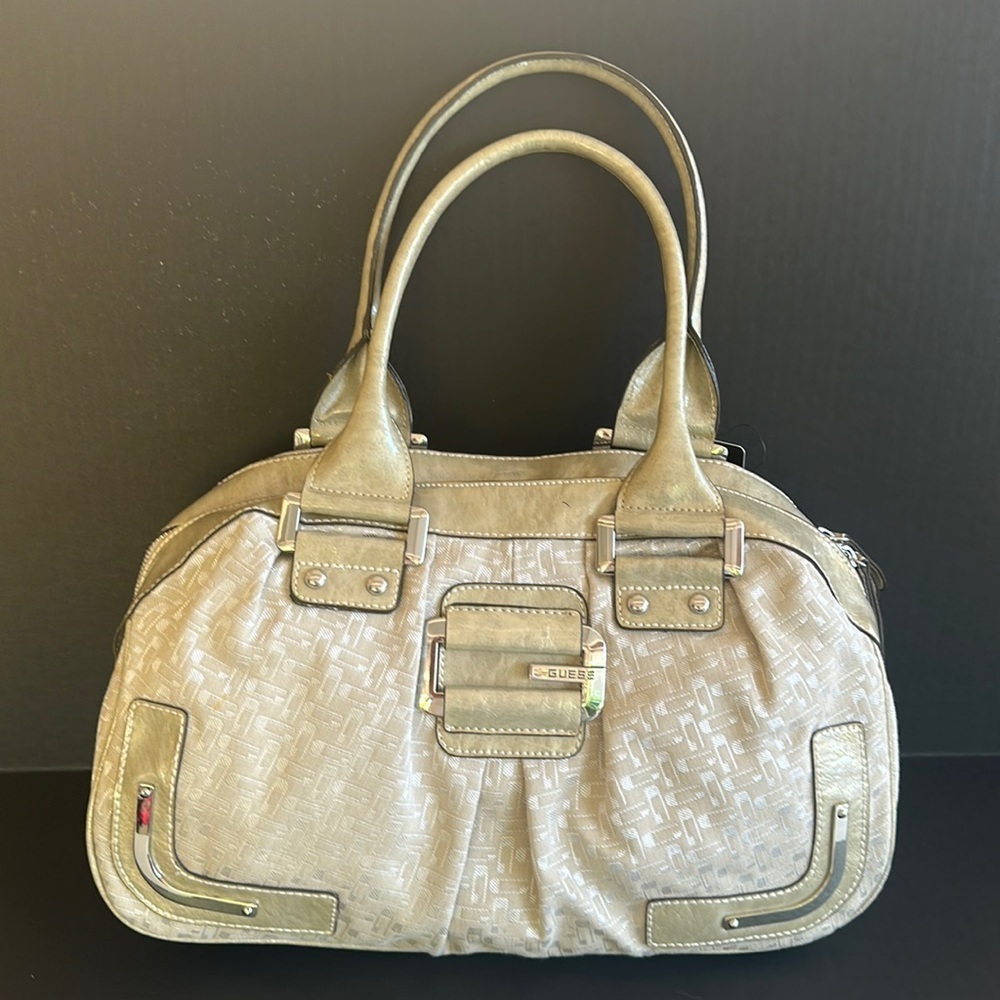 New GUESS Baby Belle Bag